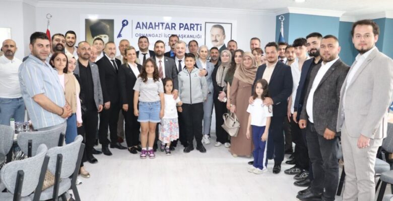 Orhangazi Ülkü Ocakları Eski Başkanı Anahtar Parti’de
