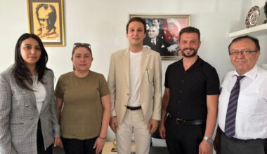 Bursa’nın merkezinde halı saha gasbı, Anahtar Parti’nin gündeminde!