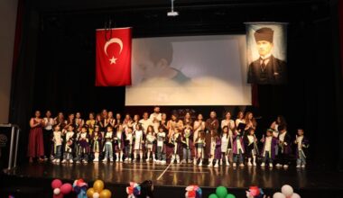 Nilüfer Belediyesi kreşlerinde yıl sonu heyecanı Nilüfer Belediyesi kreşlerinde yıl sonu heyecanı