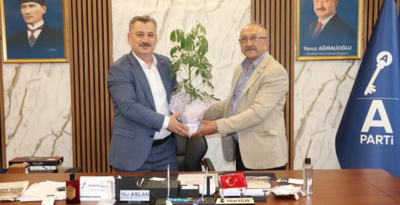 İYİ Parti Yıldırım’dan Anahtar Parti’ye ziyaret