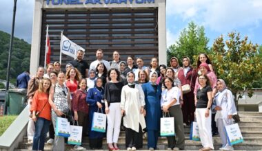 BAŞKAN YILMAZ ÜRETEN KADINLARI AĞIRLADI