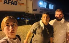 Bursalı Eczacılar Görev Başında