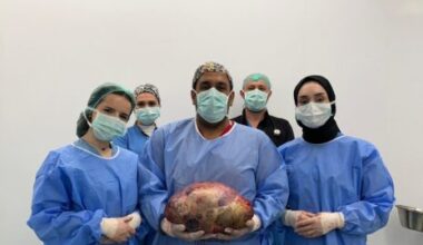 DORUK HASTANESİ’NDEKİ BAŞARILI OPERASYONLA  KARNINDAN 10 KİLOLUK KİTLE ÇIKARILDI