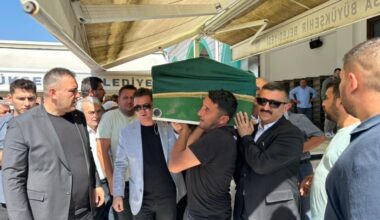 Başkan Erkan Aydın: “Yangın ciğerlerimizi kül etti”