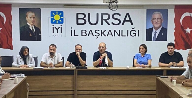 İsmail Kaya; “Yolumuz Belli, Milletin Sesi Olmaya Devam Edeceğiz”