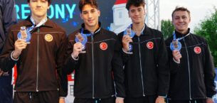 Belediyesporlu yüzücü Özgür Yonca, Avrupa üçüncüsü