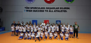 Yaz Spor Okulları’nda çocuklar sertifikalarına kavuştu