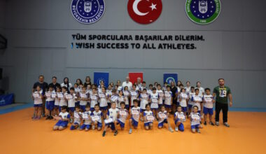 Yaz Spor Okulları’nda çocuklar sertifikalarına kavuştu