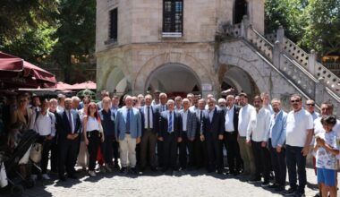 Başkan Bozbey: “Bursa turizmi için taşın altına elimizi değil, gövdemizi koyduk”