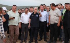 Başkan Bozbey: Yangının yönü belli değil, daha fazla hava desteği gerekli