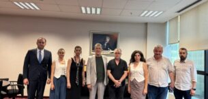 ADD Bursa Şubesi’nden Bursa Barosu’na Ziyaret: “Cumhuriyetin Kazanımlarını Koruyacağız”