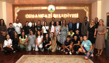 Kardeş iki şehir arasında öğrenci değişim programı