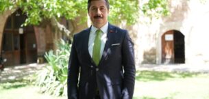 YENİŞEHİR’İN KALBİ ÇİÇEK AÇTI!