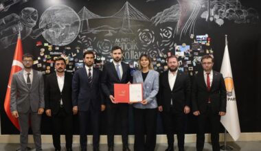 AK Parti Gemlik İlçe Gençlik Kolları Başkanlığı Görevine Rabia Koçkesen Atandı