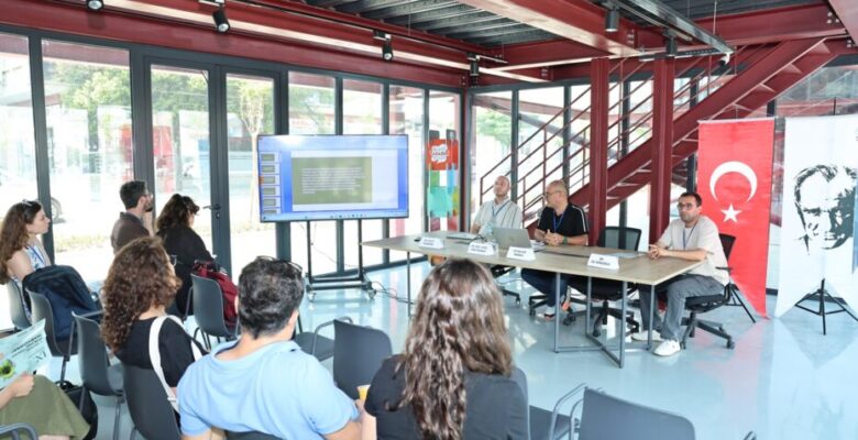 Çalı Köy Filmleri Festivali’nde ilk akademik sempozyum düzenlendi
