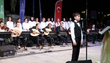 İNEGÖL BELEDİYESİ TSM KOROSU’NDAN KULAKLARIN PASINI SİLEN KONSER