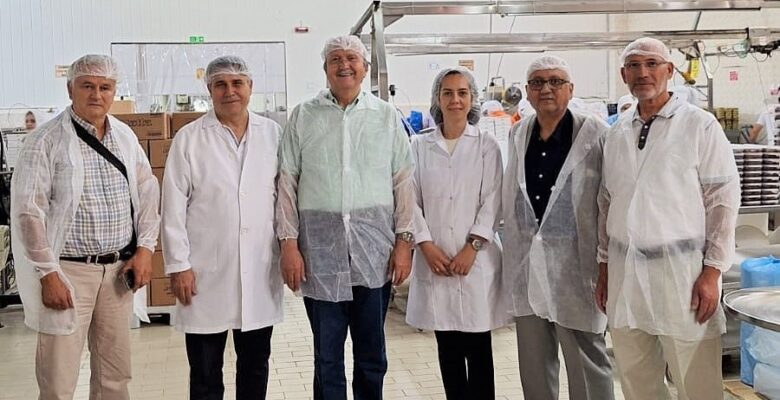 Kardelen Kültür Evi ve üretim tesisine anlamlı ziyaret
