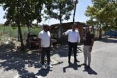 Karacabey Belediyesi mahallelerin sorunlarını yerinde tespit ediyor