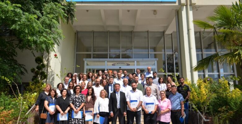 BUÜ’de başarılı akademisyenler ödüllendiriliyor