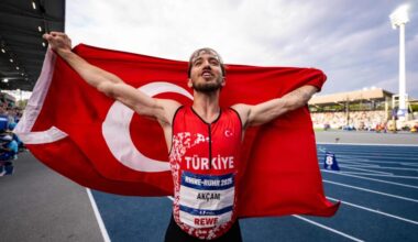 Berke Akçam’dan altın madalya