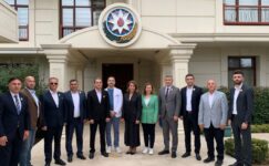 Gazi Gazetecilerden Medya-İş Ziyareti