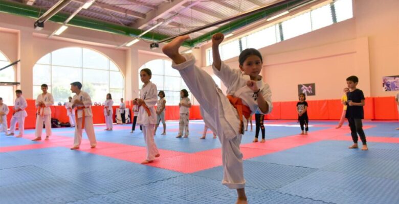 YILDIRIM BELEDİYESİ YAZ SPOR OKULLARI’NDA İKİNCİ DÖNEM BAŞLIYOR