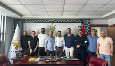 Ak Parti’den Gemlikspor’a 300 Kongre Üyesi Sözü Ak Parti’den Gemlikspor’a 300 Kongre Üyesi Sözü