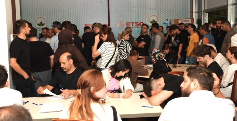 İstihdam buluşmalarına yoğun ilgi