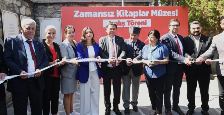 Zamansız Kitaplar Müzesi kapılarını açtı