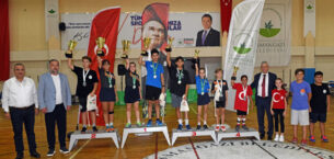 Minik raketler Osmangazi’de kıyasıya mücadele etti