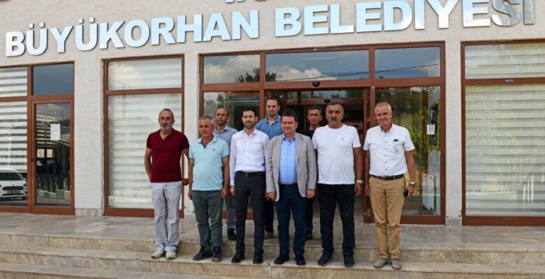 Başkan Erkan Aydın dağ yöresine çıkartma yaptı