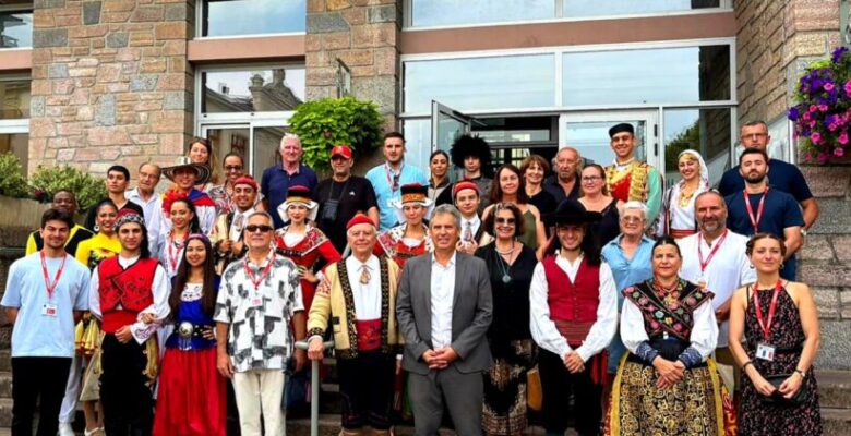 BUÜ Halk Oyunları Topluluğundan “En İyi Performans Yapan Grup” Başarısı