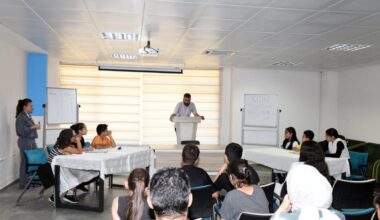 Minik kitap dostlarından bilgi dolu rekabet