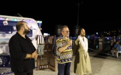 ”KARAVAN TİYATRO” BURSALILARLA BULUŞTU
