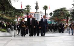 BURSA’DA ZAFER BAYRAMI COŞKUSU