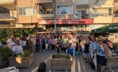 CHP Gemlik’te Kongre Heyecanı Birlik ve Beraberlik Mesajları ile Başladı. Suat Ülgen, “Biz de Gençlik Var” dedi.