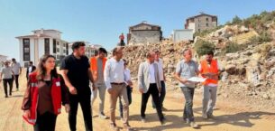 AK PARTİ’DEN 17 İLÇEDE EŞ ZAMANLI ÇALIŞMA