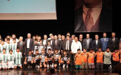 Gemlik Belediyespor’dan 3 Kupa Birden