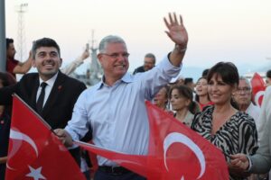 BÜYÜK ZAFER MUDANYA’DA COŞKUYLA KUTLANDI