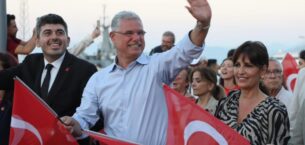 BÜYÜK ZAFER MUDANYA’DA COŞKUYLA KUTLANDI