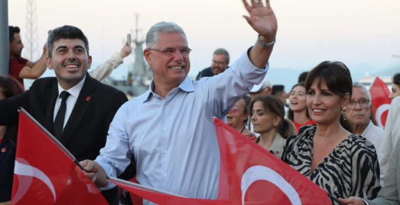 BÜYÜK ZAFER MUDANYA’DA COŞKUYLA KUTLANDI
