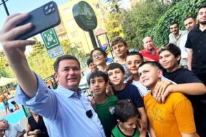 Basketbol sahaları liselilerin tasarımlarıyla güzelleşiyor