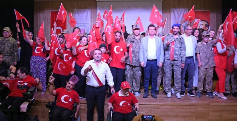 Engelli bireylerden Osmangazi’de 30 Ağustos Zafer Bayramı kutlaması