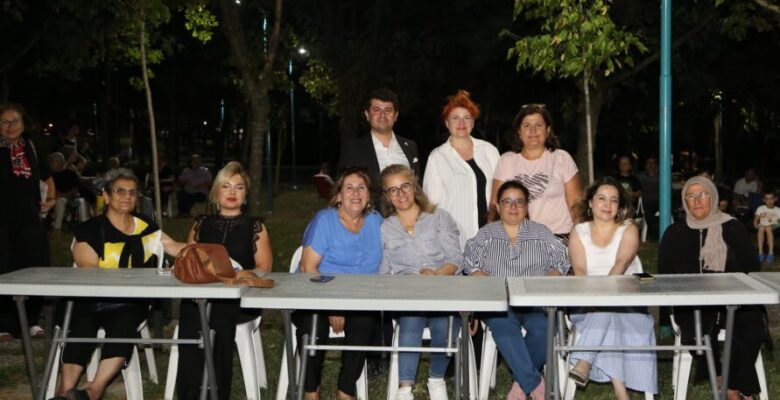 Ataevler Mahallesi’nde renkli gece