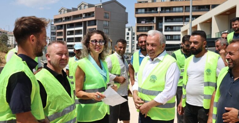 Balkan Mahallesi’nde yollar asfaltlanıyor