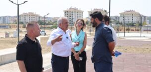 Balkan Mahallesi’ndeki park açılış için gün sayıyor