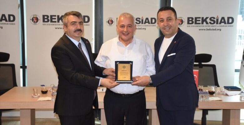 BAŞKAN OKTAY YILMAZ’DAN BEKSİAD’A TEŞEKKÜR ZİYARETİ