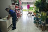 İNEGÖL’DE ZABITA ÇİÇEKÇİLERİ MERCEK ALTINA ALDI