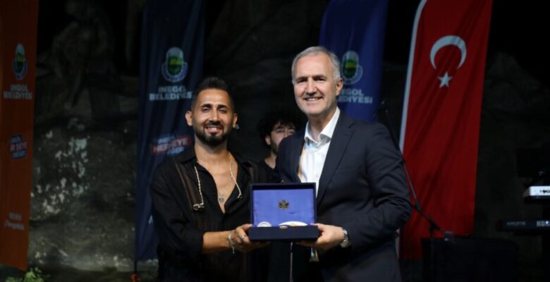 İNEGÖL AYDIN ŞAHİN İLE COŞTU