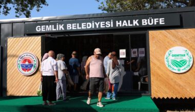 Gemlik Belediyesi’nden Kumla’ya Halk Büfe
